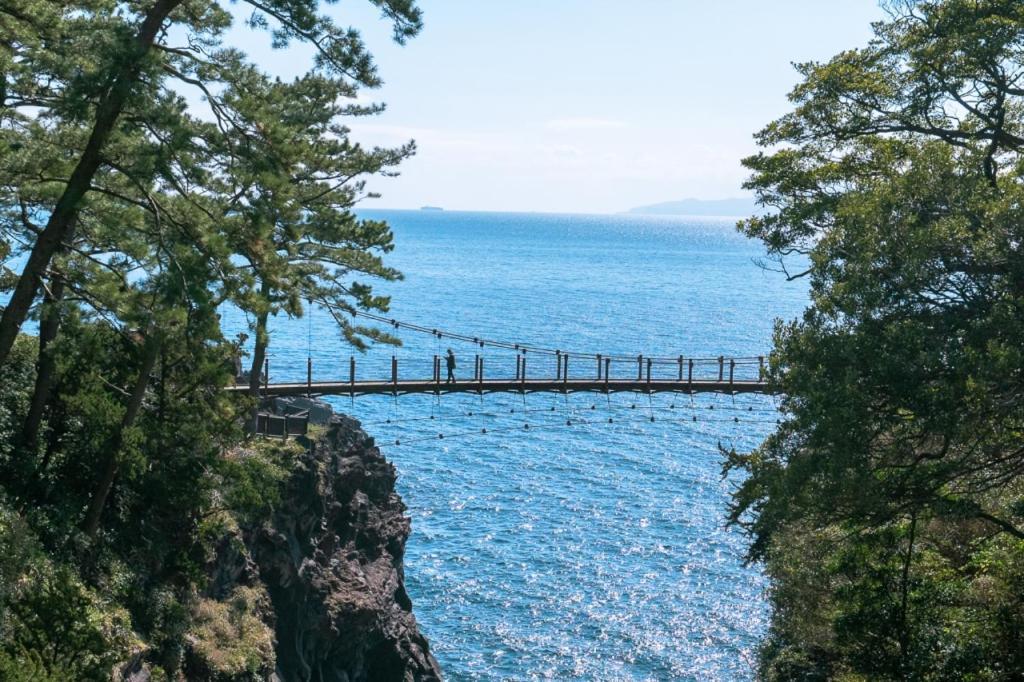 伊豆高原 温泉付別荘 Isana Mountain Villa Futo Exterior photo